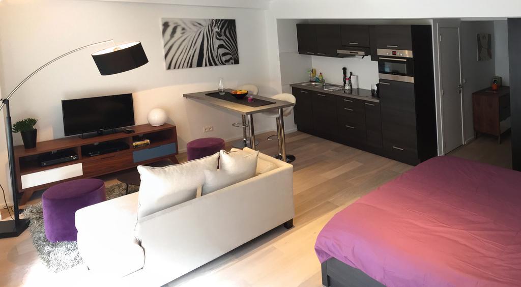 Flat Moliere Apartment Brussels Phòng bức ảnh