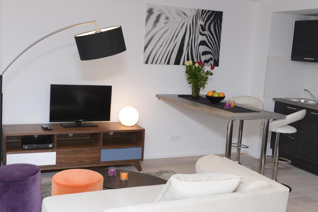 Flat Moliere Apartment Brussels Phòng bức ảnh